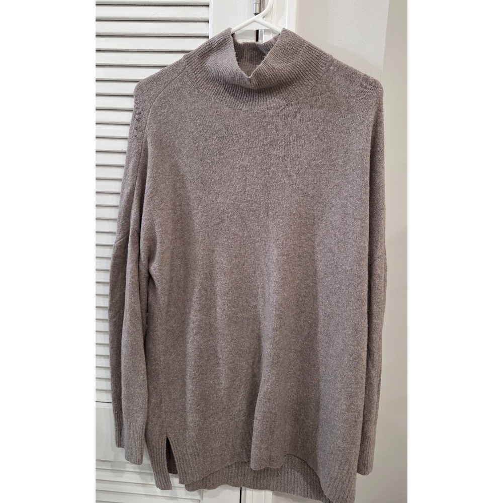 Womens Abercrombie & Fitch Mink Turtleneck Oversized Sweater Size Small